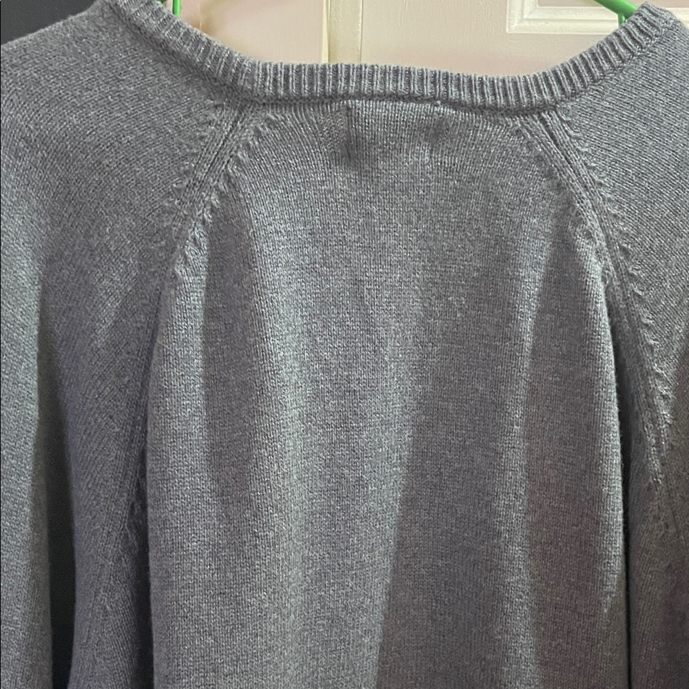 L.L. Bean Men's Crewneck Sweater - Gray - Picture 4 of 4